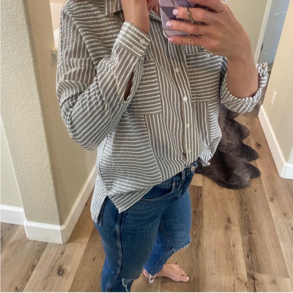 Adyson Parker gray white striped button up shirt - Picture 12 of 14